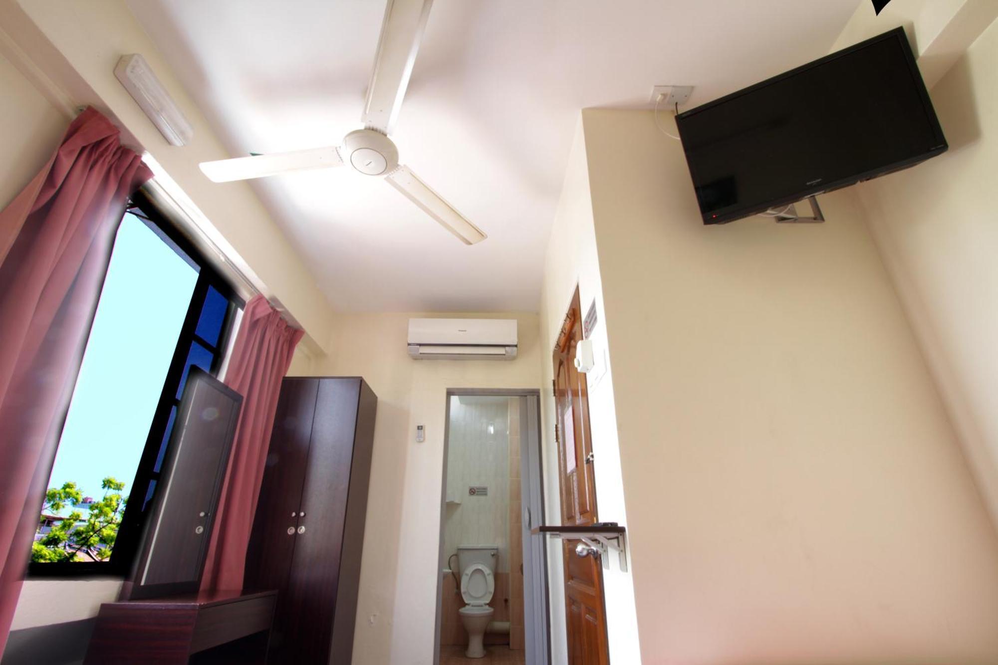 Broadway Budget Hotel George Town Ruang foto