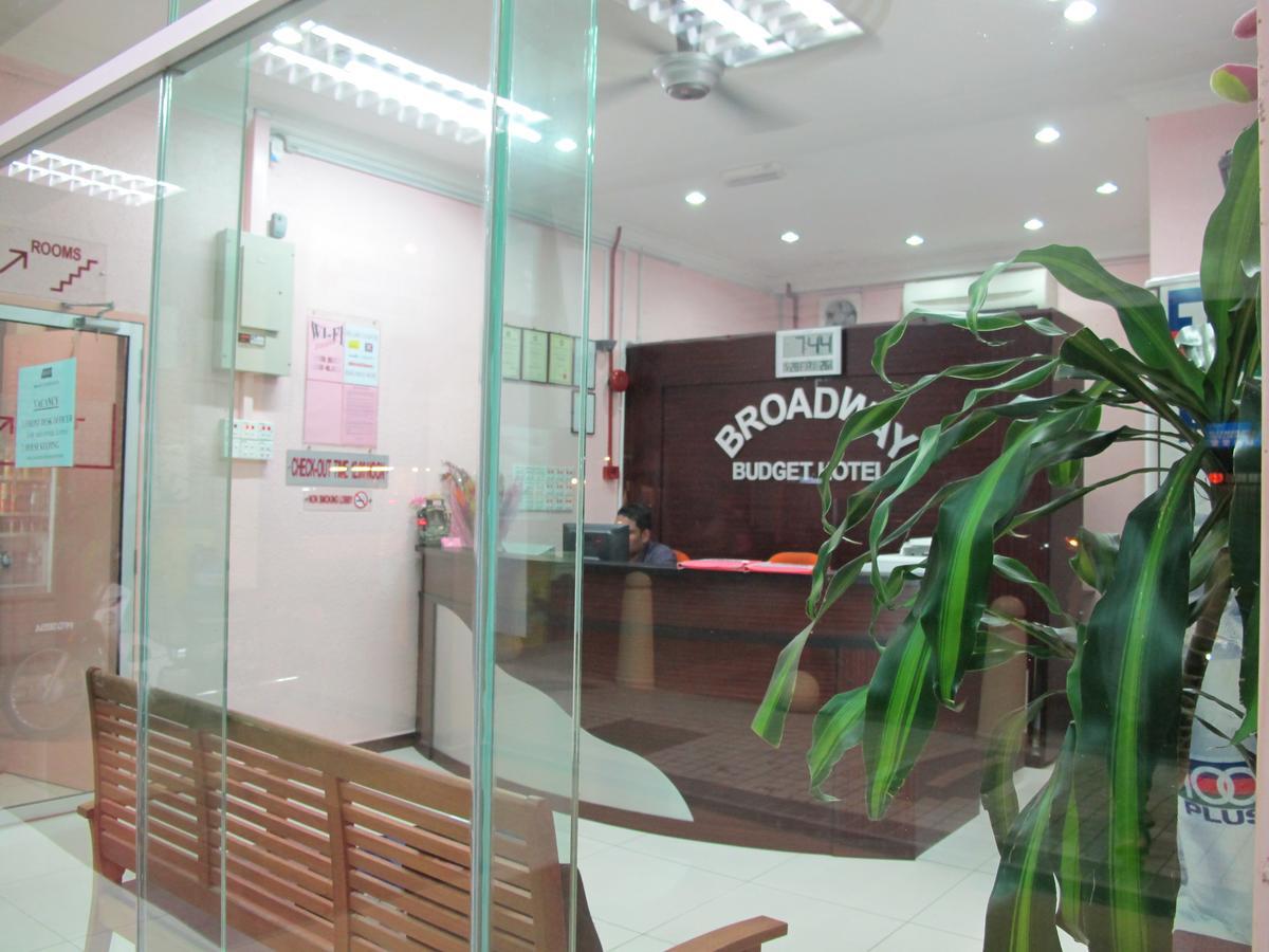 Broadway Budget Hotel George Town Bagian luar foto